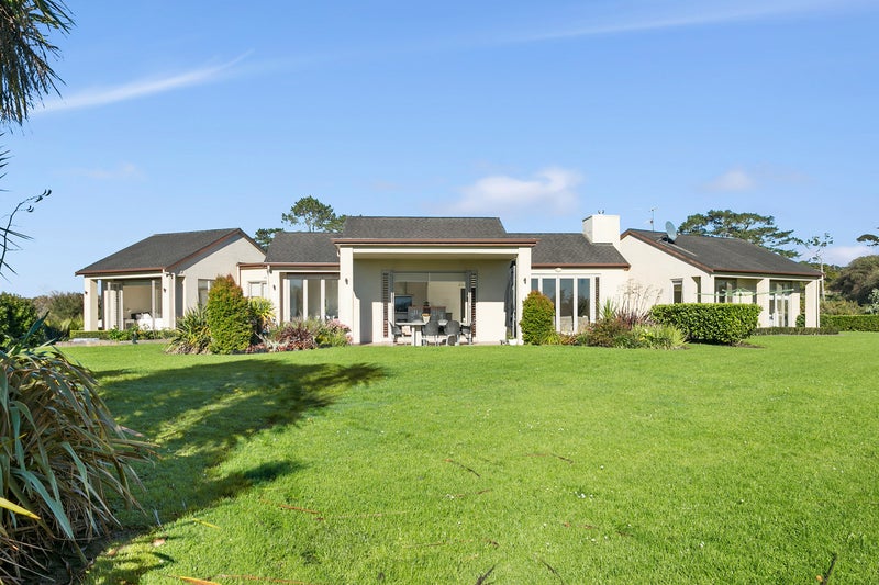 209 Pine Valley Road, Silverdale - Carousel 21