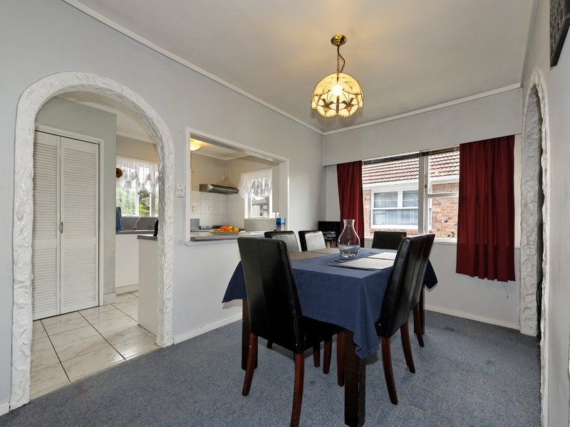 97 Godley Road, Green Bay, Auckland - Carousel 2