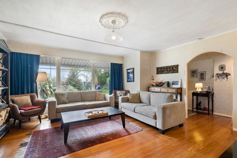 56 Gordon Street, Avalon, Lower Hutt - Carousel 2