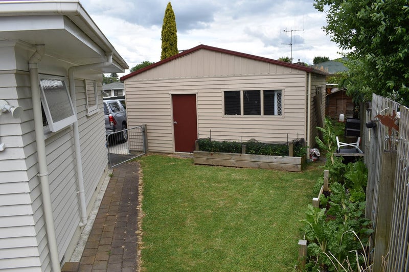 118 Masters Avenue, Silverdale, Hamilton - Carousel 20