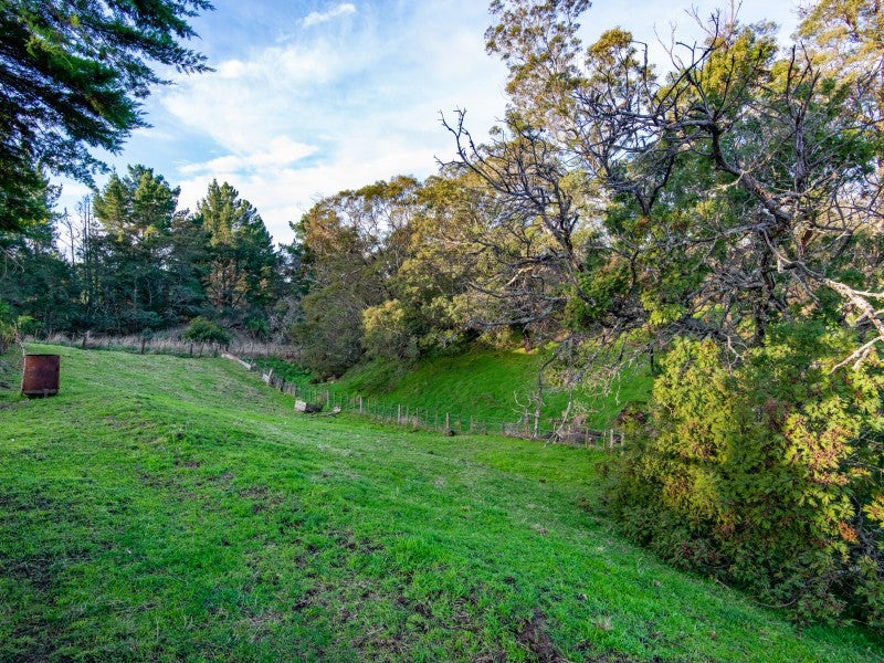 1383 Kereru Road, Hastings - Carousel 18