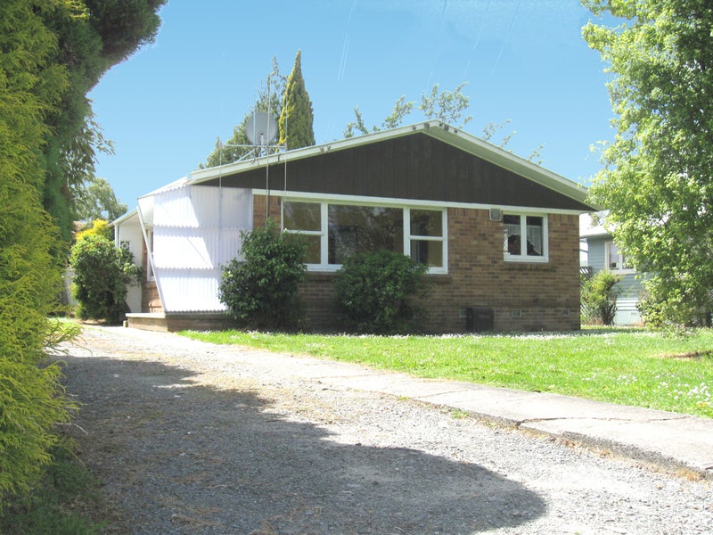 13A Southsea Crescent, Silverdale, Hamilton - Carousel 2