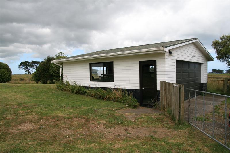590 Arawhata Road, Opunake - Carousel 2