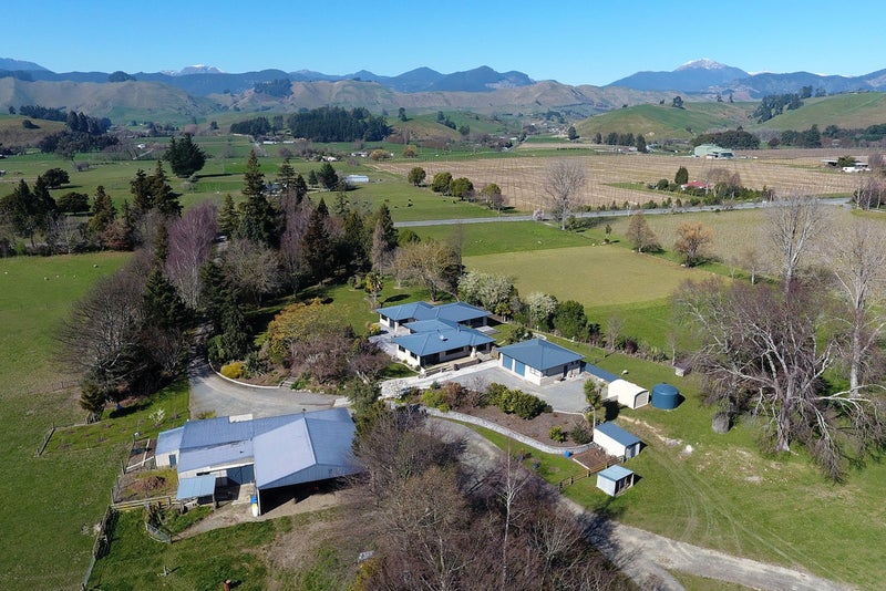 310 Main Rd Spring Grove, Wakefield - Carousel 1