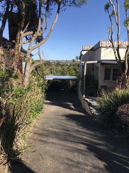 38 Sunny Brae Crescent, Westmere, Auckland - Carousel 2