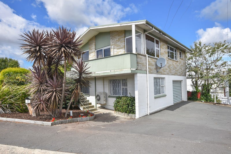 3A Westland Street, Green Island, Dunedin - Carousel 1