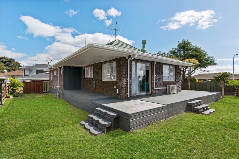 2 Honey Place, Weymouth, Auckland - Carousel 1