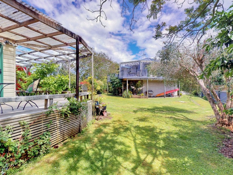 21 Athenree Road, Athenree, Katikati - Carousel 2