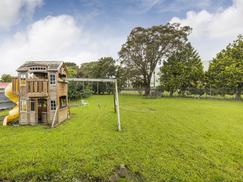 21 Bristol Crescent, Roslyn, Palmerston North - Carousel 12