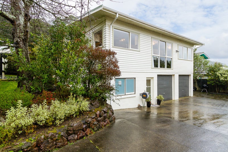 1 Damian Grove, Waterloo, Lower Hutt - Carousel 2