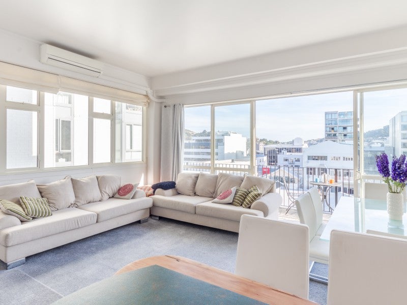 6/23 Tennyson Street, Te Aro, Wellington - Carousel 1