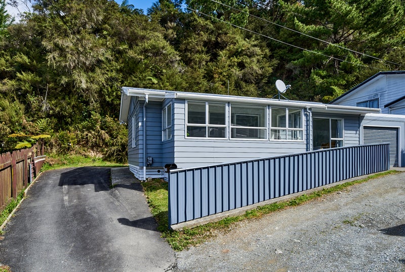2/22 SHACKLETON GR, Stokes Valley, Lower Hutt - Carousel 20