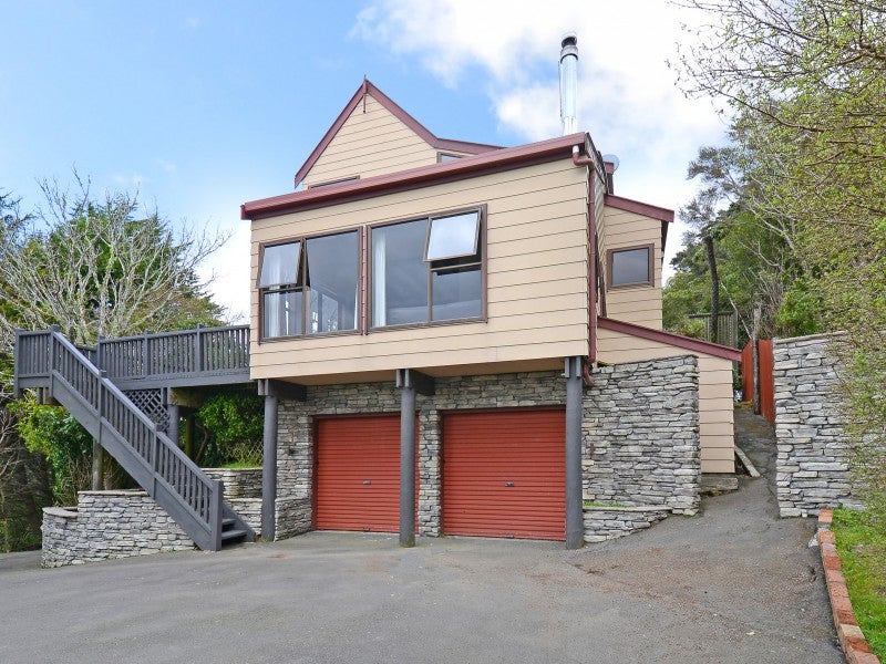 20 Avro Road, Blue Mountains, Upper Hutt - Carousel 1