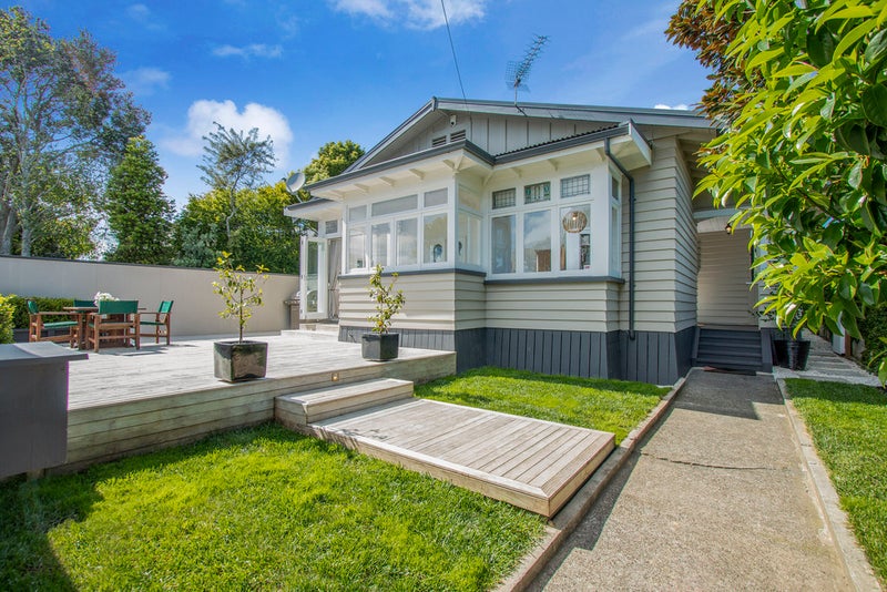 1/117 Grey Street, Onehunga, Auckland - Carousel 1