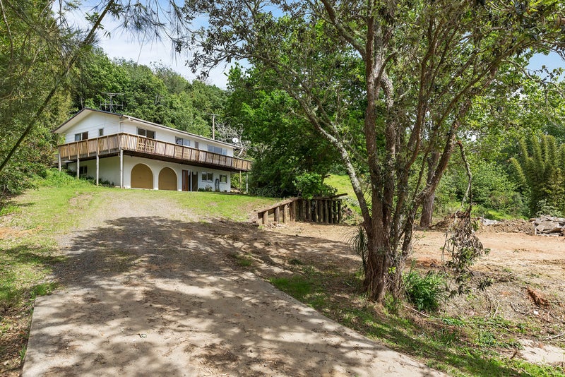 674 Whangarei Heads Road, Whangarei - Carousel 1