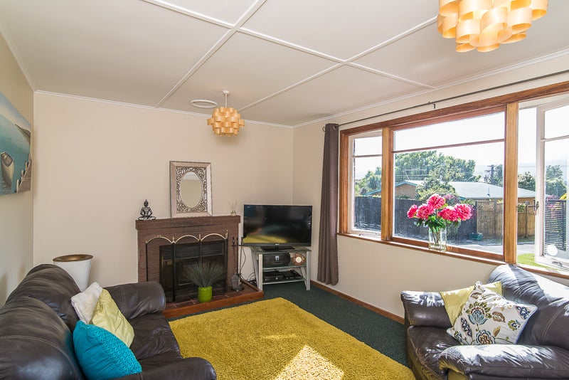 83A Kiwi Road, Raumati Beach, Paraparaumu - Carousel 2