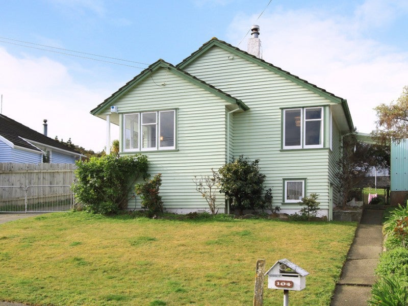 104 Dimock Street, Titahi Bay, Porirua - Carousel 2