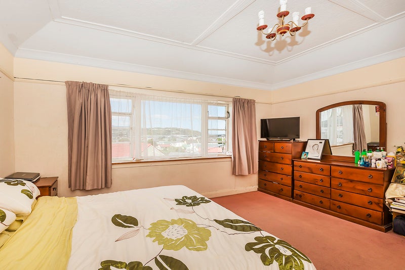 28 Queens Drive, Kilbirnie, Wellington - Carousel 2