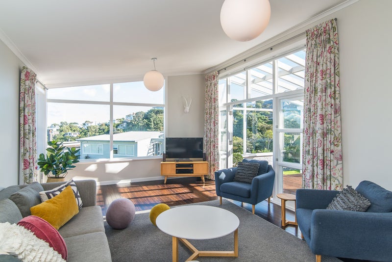 52 Lohia Street, Khandallah, Wellington - Carousel 2