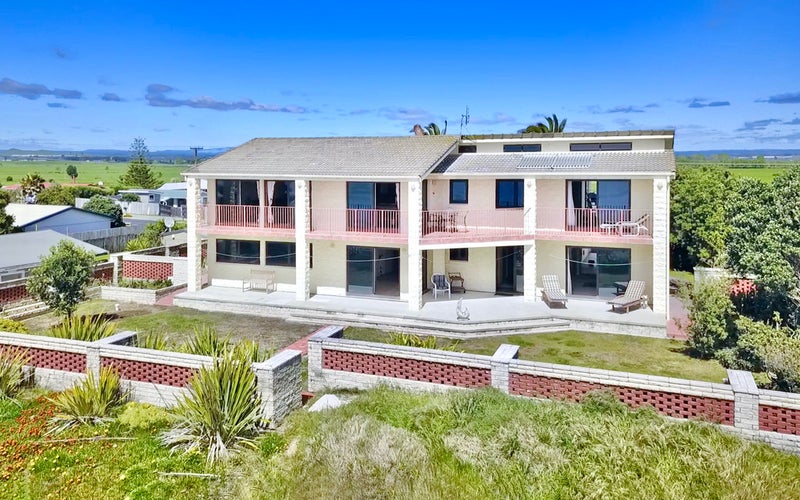 185 Pukehina Parade, Te Puke - Carousel 1