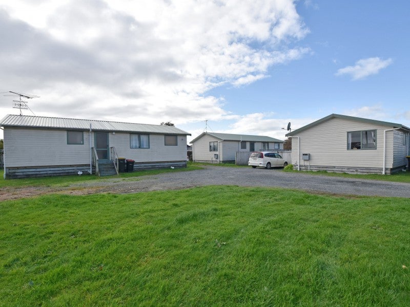 20 Oreti Street, Kingswell, Invercargill - Carousel 1
