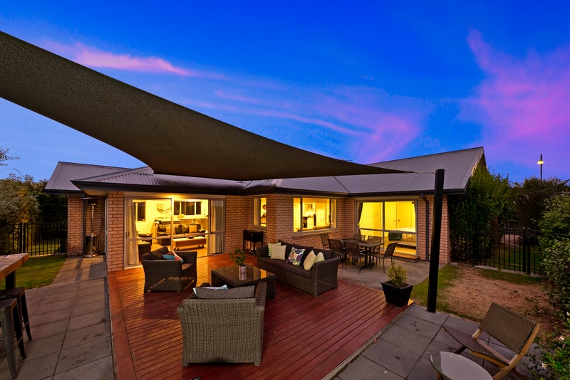 10 Reka Street, Parklands, Christchurch - Carousel 1