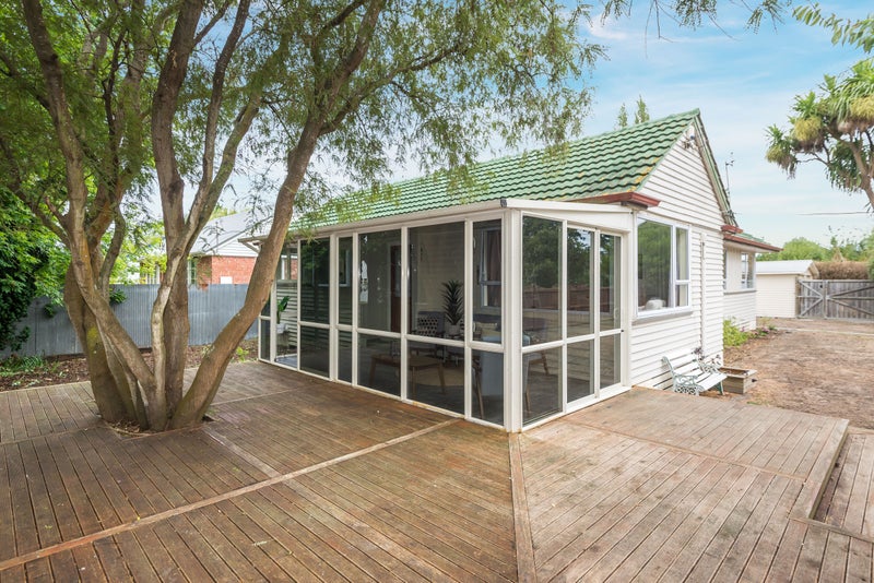 20 Belfield Street, Dallington, Christchurch - Carousel 1