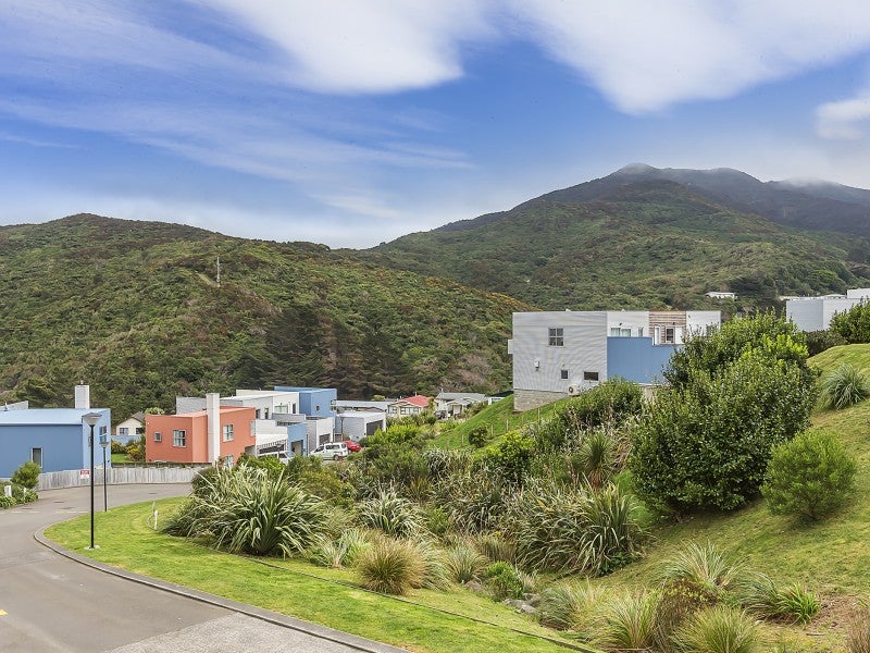 45 Saddleback Grove, Karori, Wellington - Carousel 16