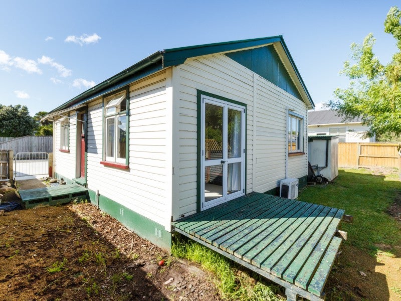 92B Milson Line, Milson, Palmerston North - Carousel 13