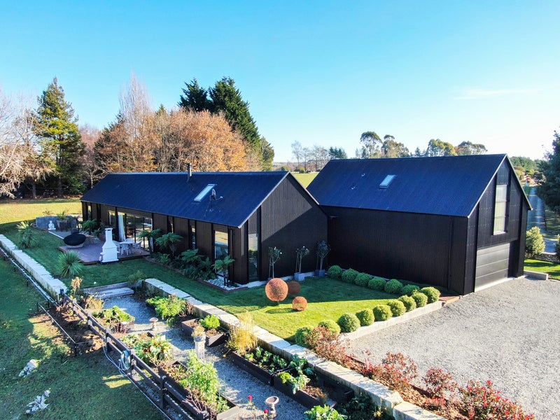 145 Homestead Road, Weston, Oamaru - Carousel 1
