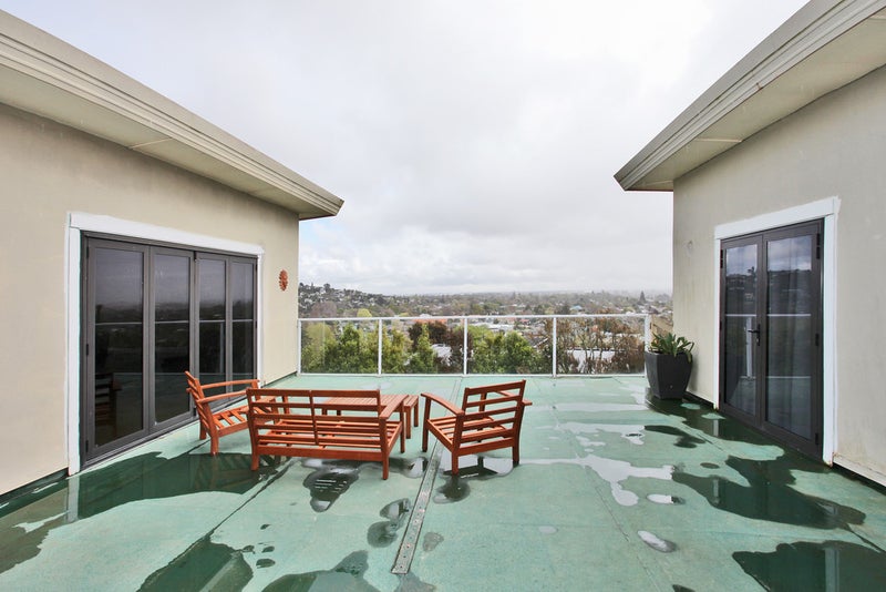 19 Whaka Terrace, Huntsbury, Christchurch - Carousel 12