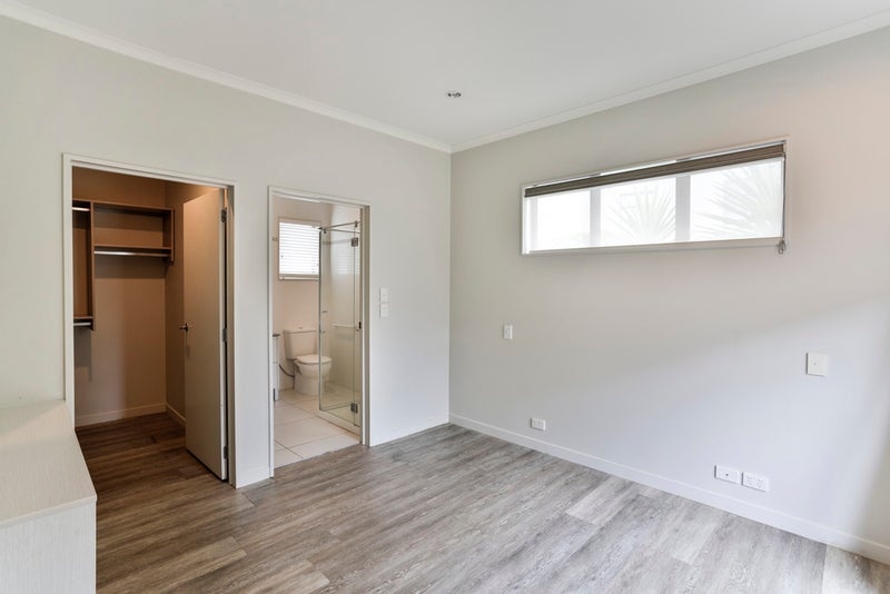 2 Guard Crescent, Stonefields, Auckland - Carousel 19