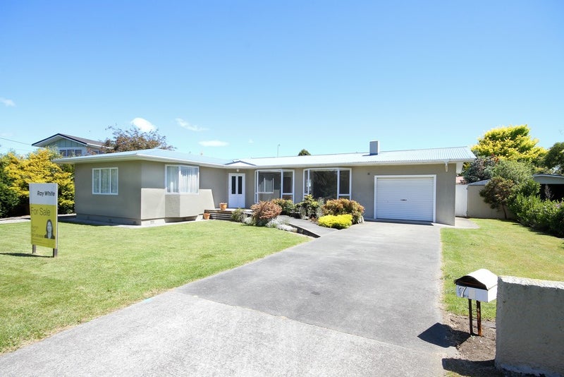 7 Eaton Crescent, Otamatea, Whanganui - Carousel 20