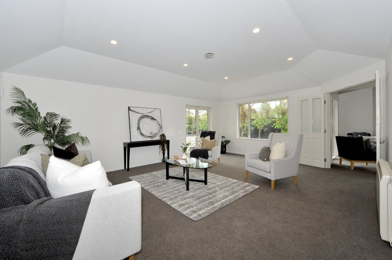 8 Sutton Place, Dallington, Christchurch - Carousel 2