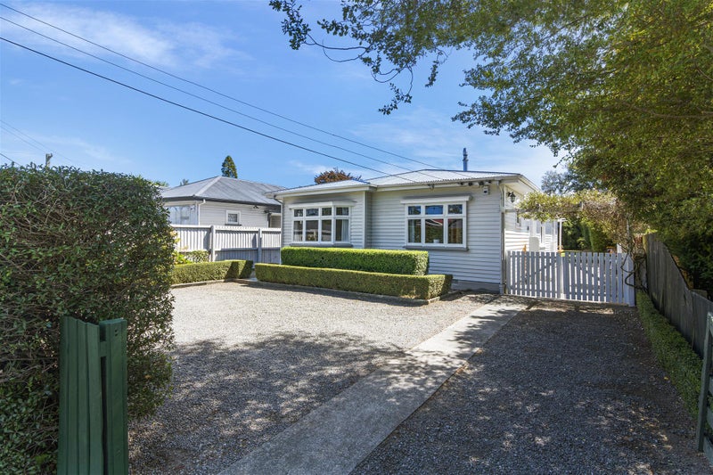 105 Rose Street, Somerfield, Christchurch - Carousel 1