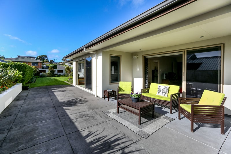 26 Redwood Crescent, Hurdon, New Plymouth - Carousel 2