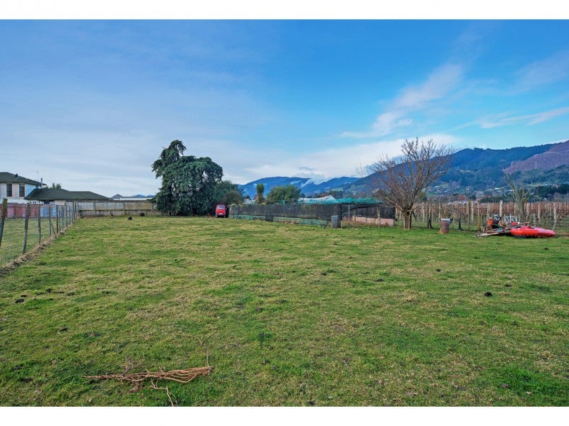 261 Main Road Hope, Hope, Richmond - Carousel 26