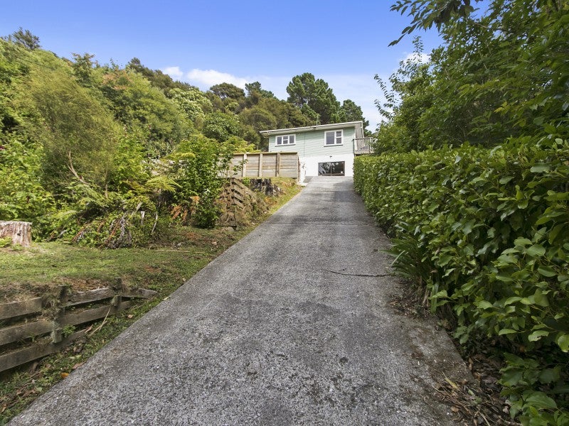 14 Sheehy Grove, Wainuiomata, Lower Hutt - Carousel 2