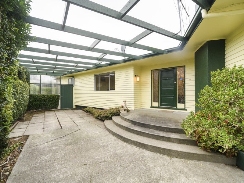 17 Newcastle Street, Hokowhitu, Palmerston North - Carousel 2