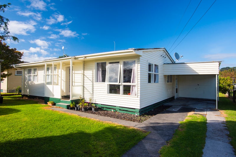 23 Huxley Road, Outer Kaiti, Gisborne - Carousel 1