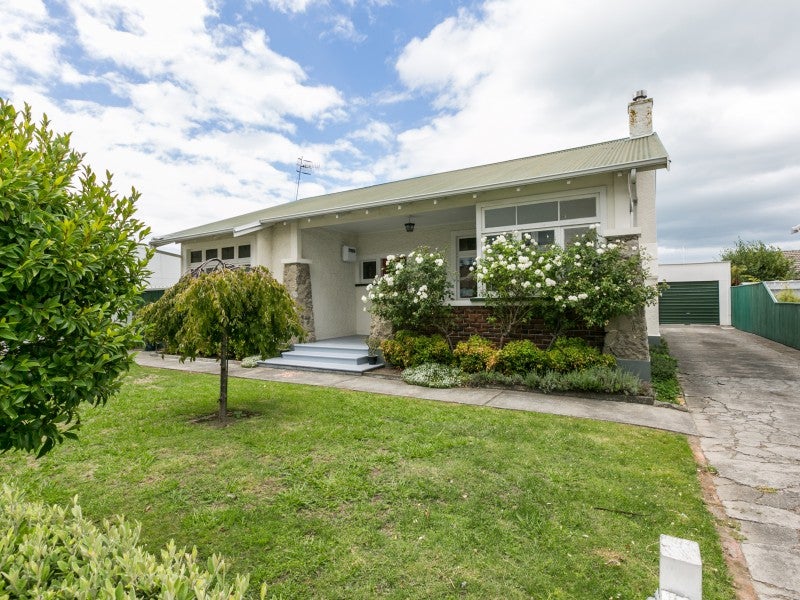 28 Kennedy Road, Napier South, Napier - Carousel 2