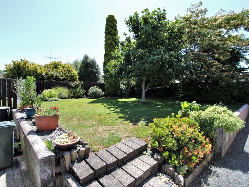 6 Waimea Place, Tokoroa, Tokoroa - Carousel 2