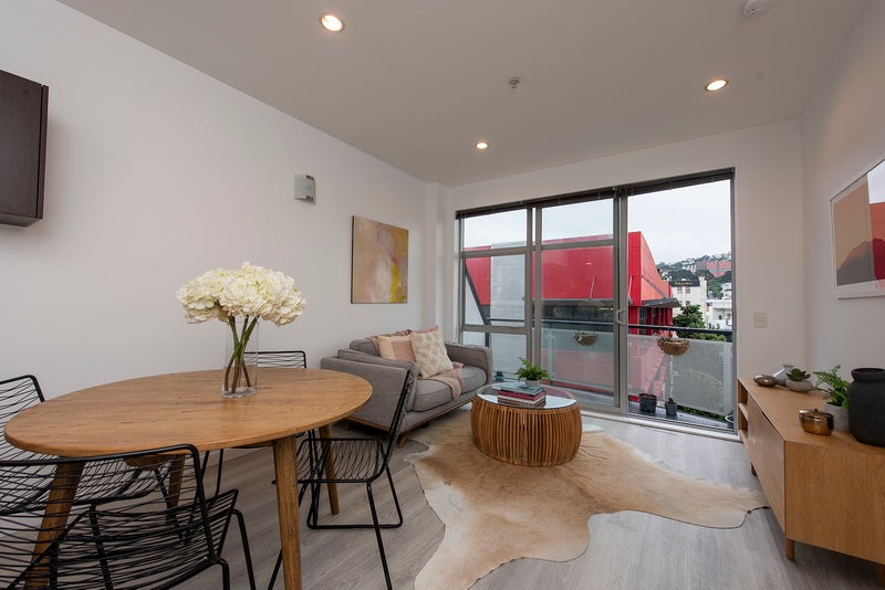 505/115 Vivian Street, Te Aro, Wellington - Carousel 2