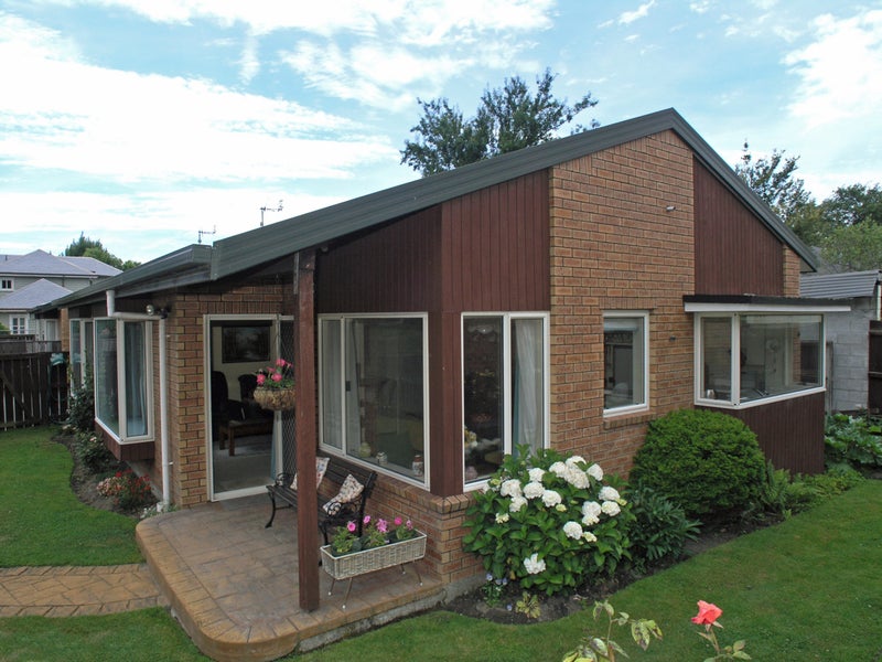 2/39 Bellvue Avenue, Papanui, Christchurch - Carousel 1