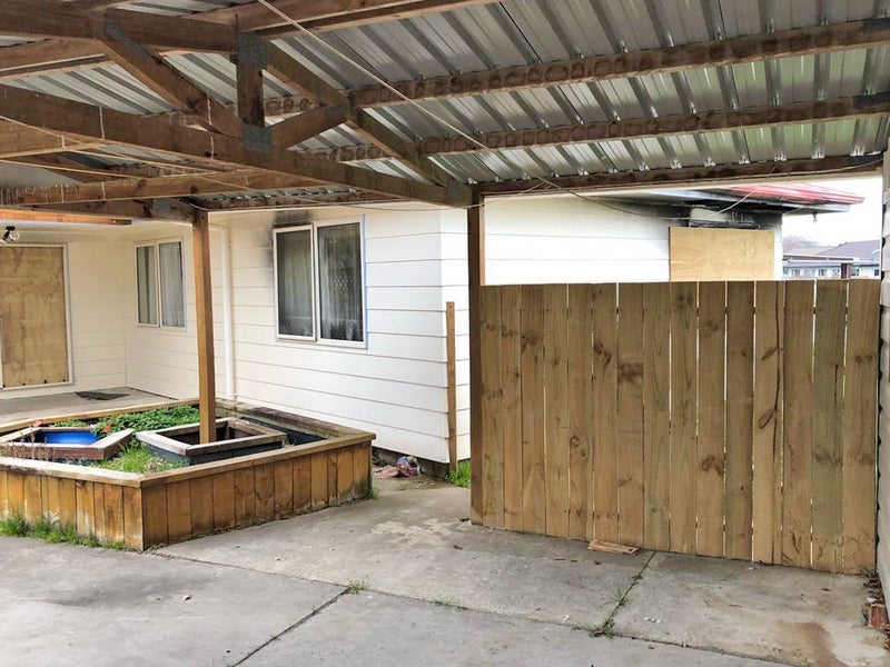 3 Lydia Place, Kelvin Grove, Palmerston North - Carousel 7