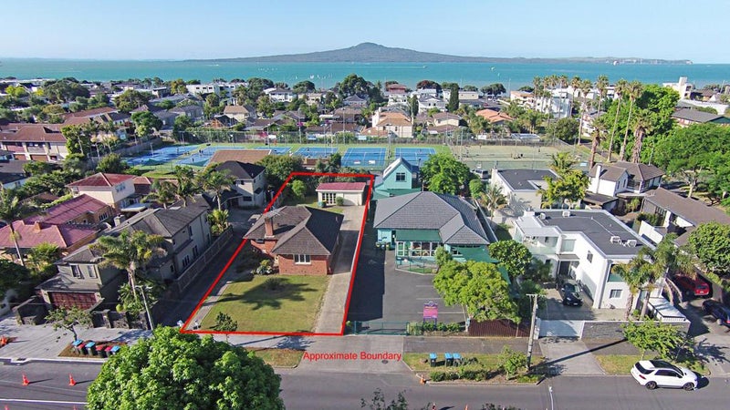 22 Melanesia Road, Kohimarama, Auckland - Carousel 16