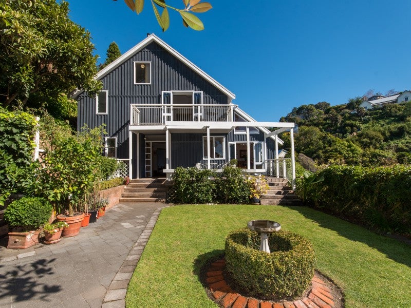 49 Coote Road, Bluff Hill, Napier - Carousel 1