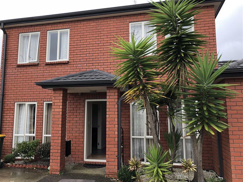 13 Belcoo Crescent, East Tamaki, Auckland - Carousel 1