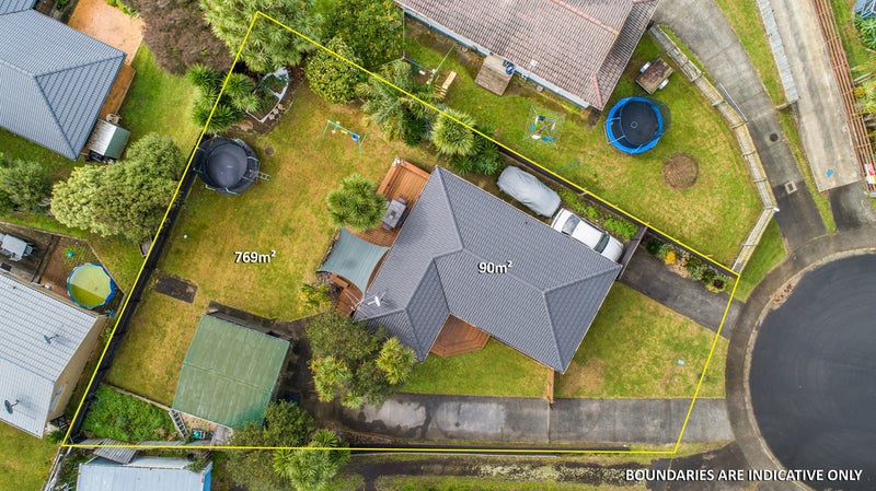 18 Crispian Place, Weymouth, Auckland - Carousel 9