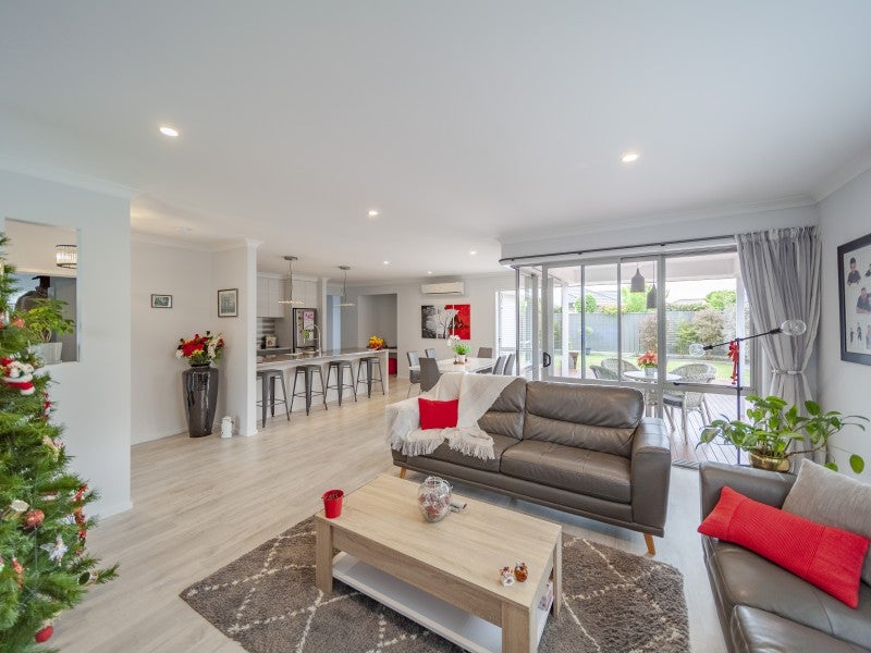 3 Clutha Street, Awatoto, Napier - Carousel 1